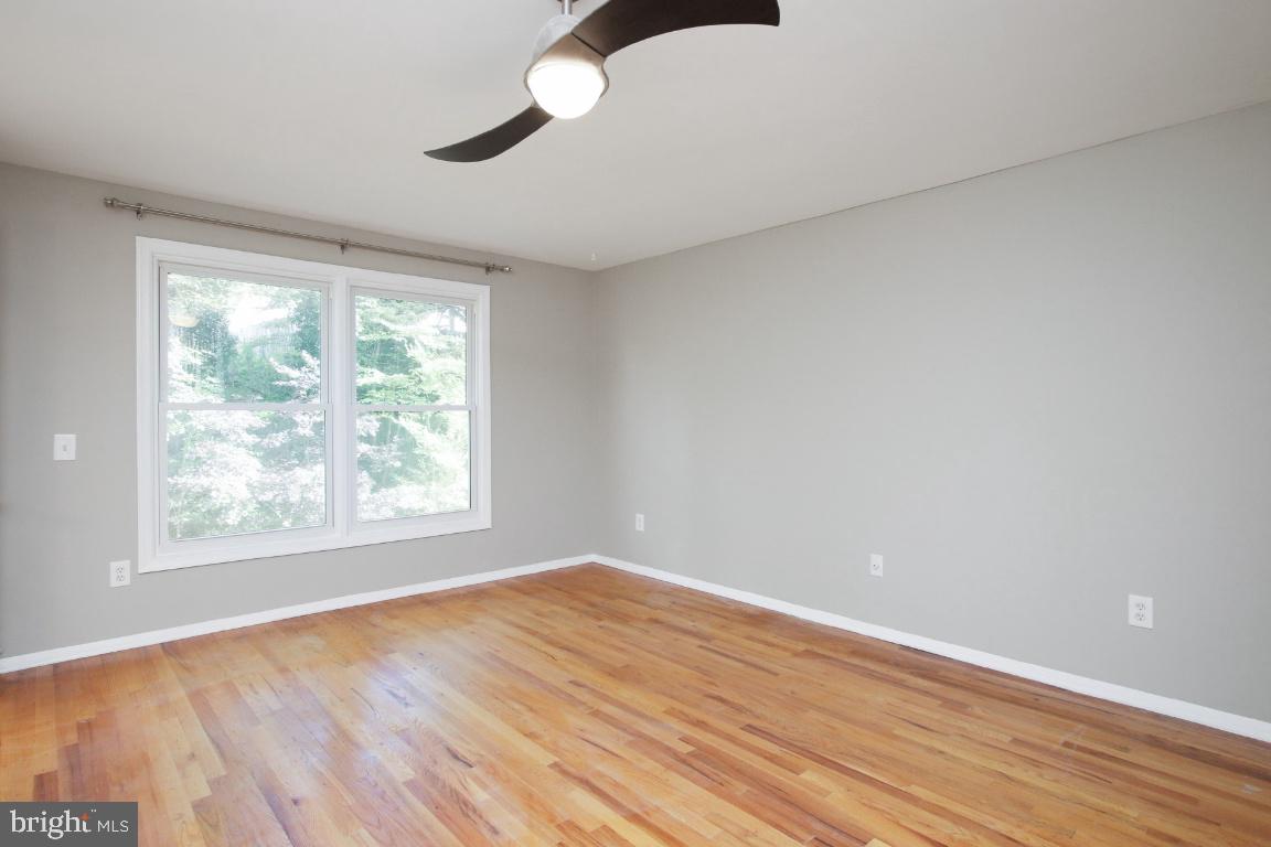 2225 Countryside Drive Silver Spring, MD 20905 - Photo 25 of 40