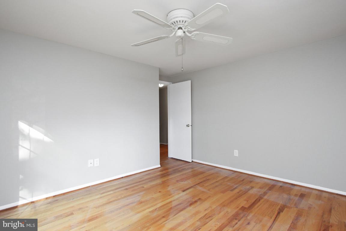 2225 Countryside Drive Silver Spring, MD 20905 - Photo 27 of 40