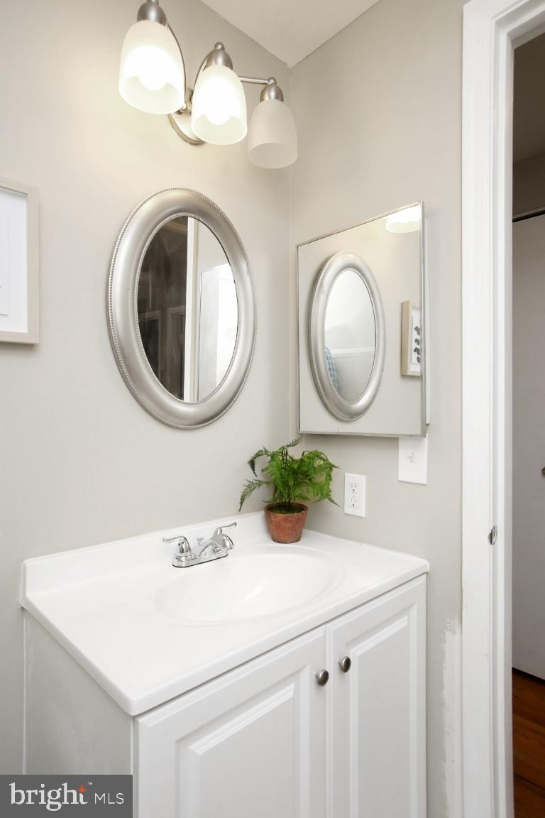 2225 Countryside Drive Silver Spring, MD 20905 - Photo 35 of 40