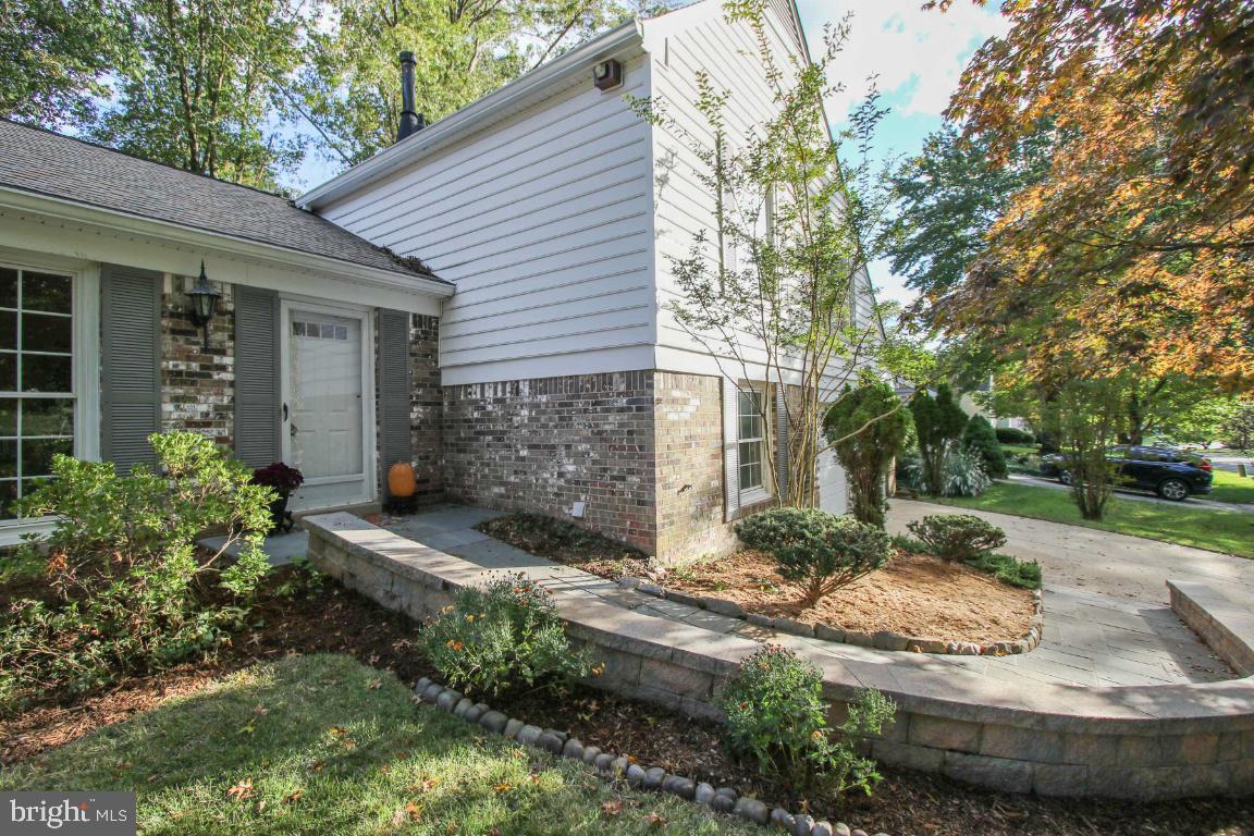 2225 Countryside Drive Silver Spring, MD 20905 - Photo 5 of 40