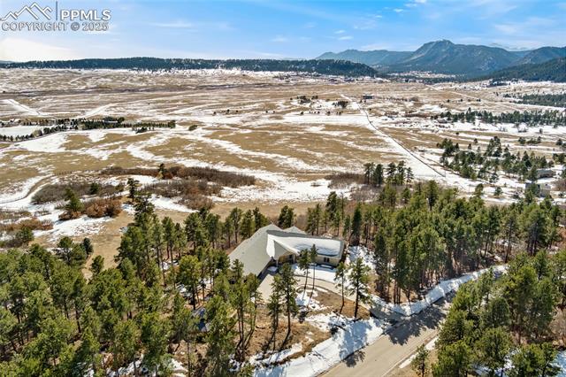 938 Spruce Road Larkspur, CO 80118 - Photo 2 of 47 Gallery Image 2