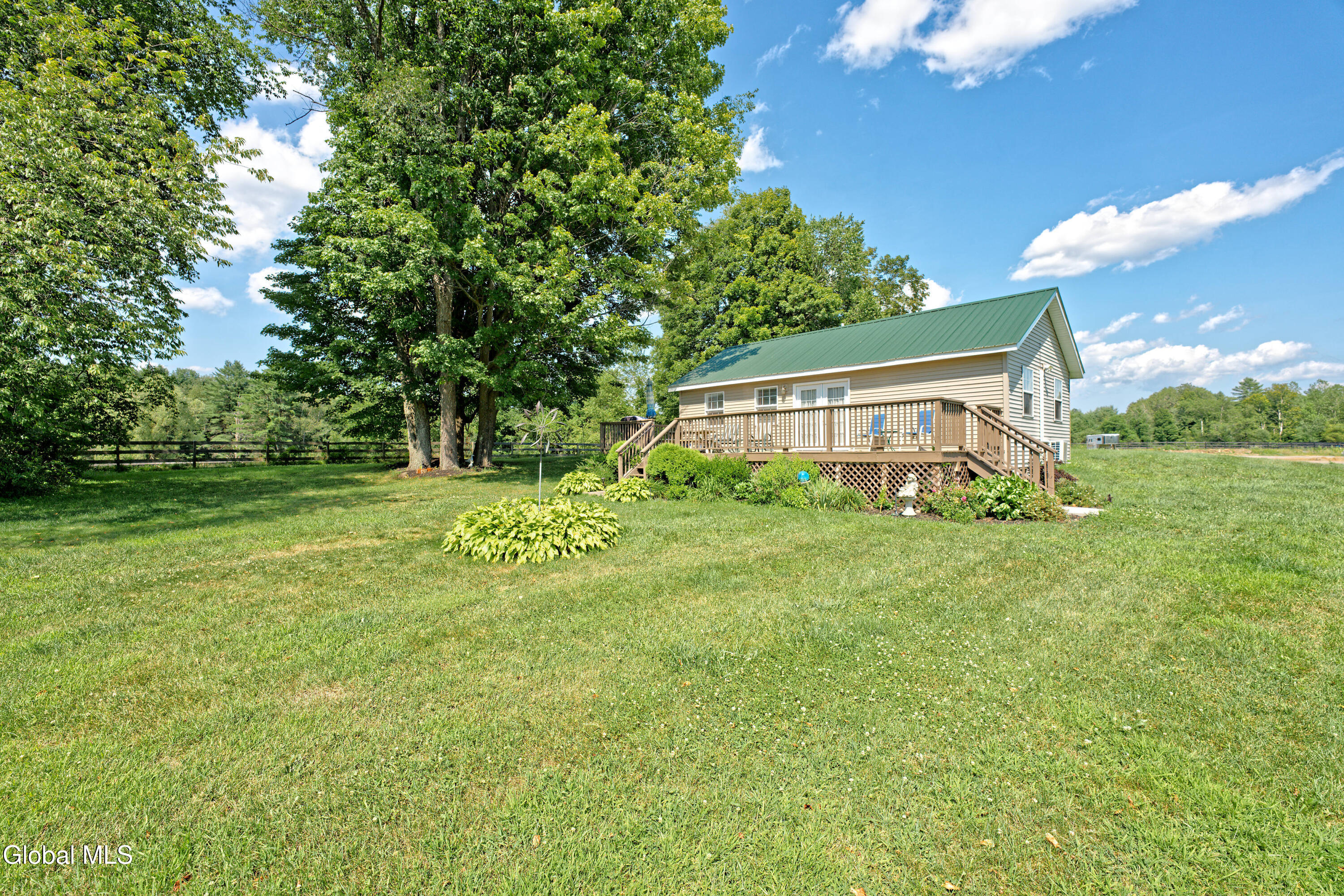 100 Howe Road Greenfield, NY 12833 - Photo 26 of 69 1 Yard 6