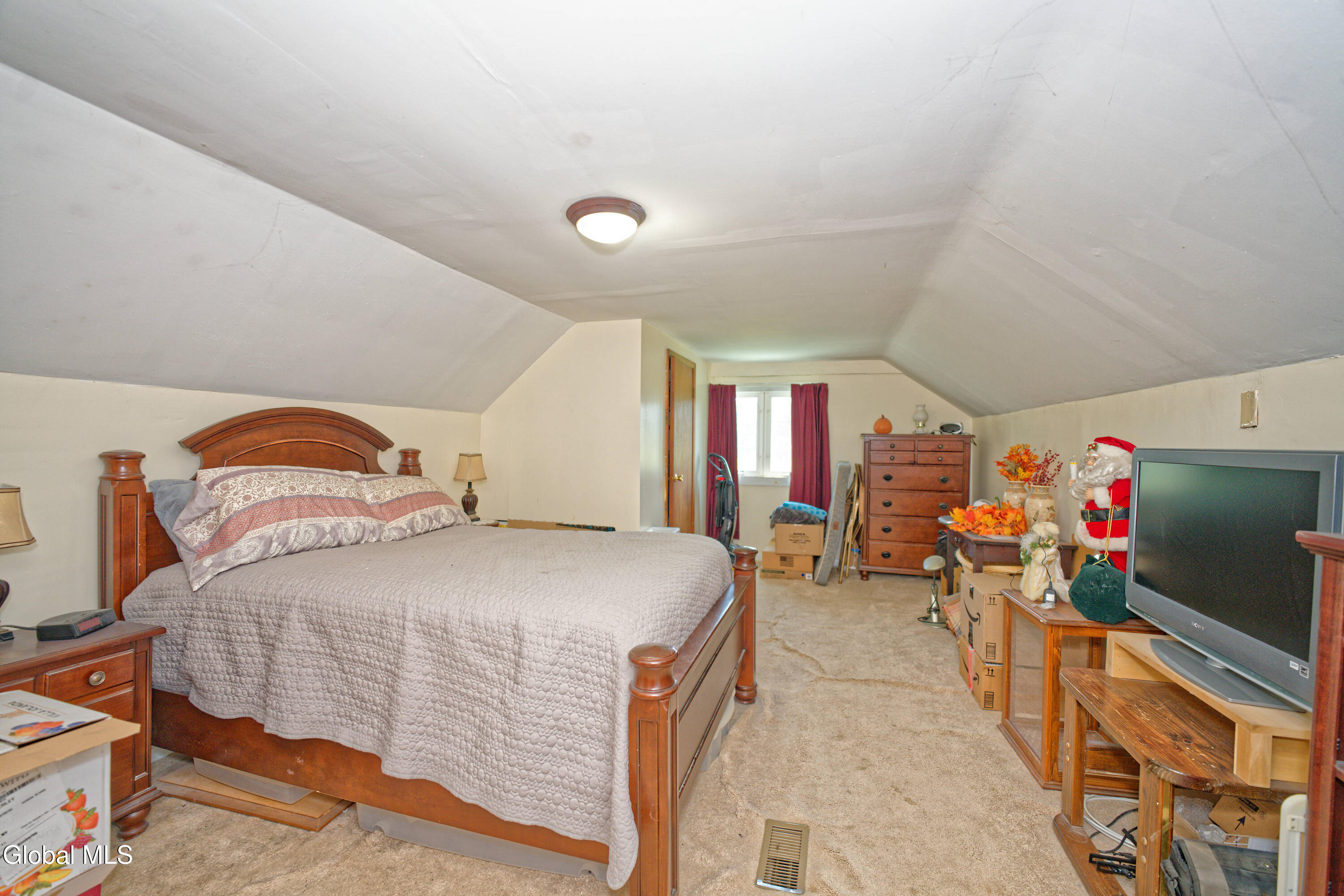 100 Howe Road Greenfield, NY 12833 - Photo 53 of 69 3 Main House 20