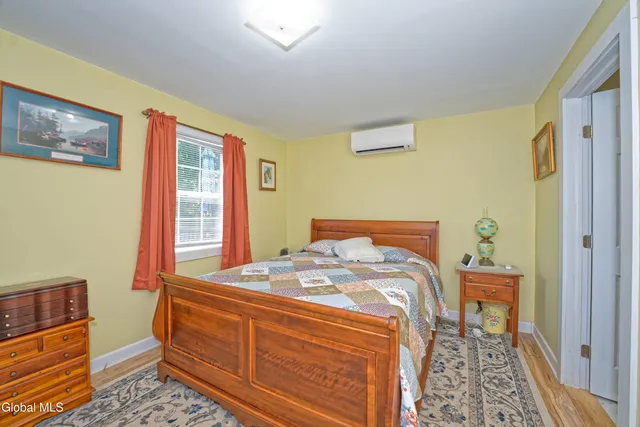 $1,770,000 | 100 Howe Road, Greenfield, NY 12833