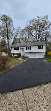 $445,900 | 229 Russo Drive, Hamden, CT 06518