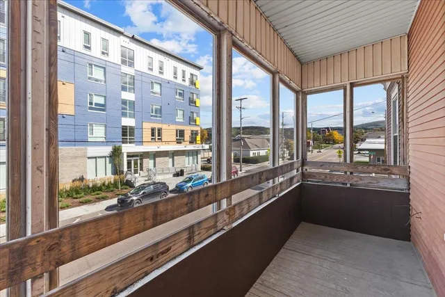 $875,000 | 176-178 Lake Street, St. Albans, VT 05478