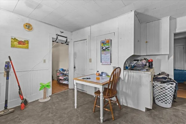 $875,000 | 176-178 Lake Street, St. Albans, VT 05478