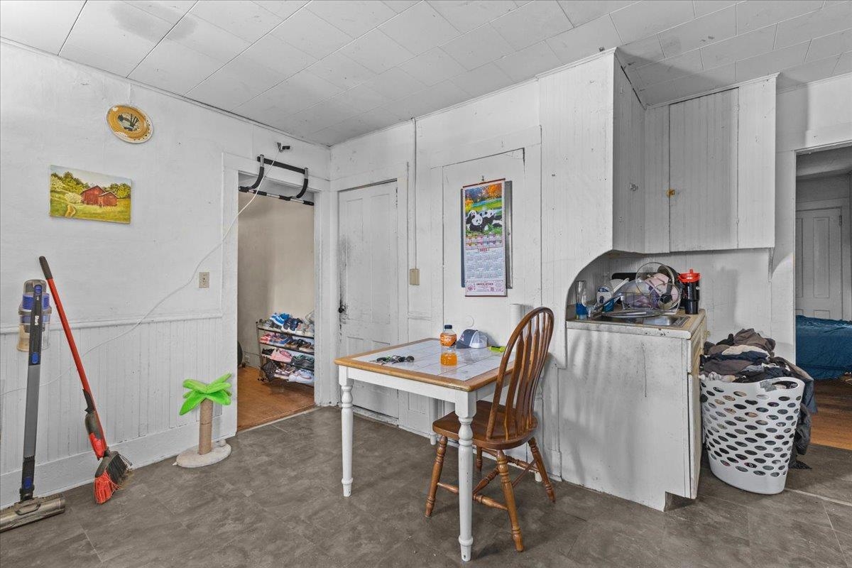 176-178 Lake Street St. Albans, VT 05478 - Photo 35 of 60