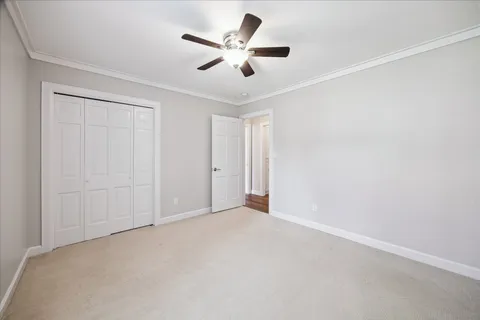 $950,000 | 10106 Candlewood Drive, Houston, TX 77042