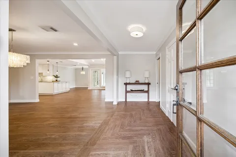 $950,000 | 10106 Candlewood Drive, Houston, TX 77042