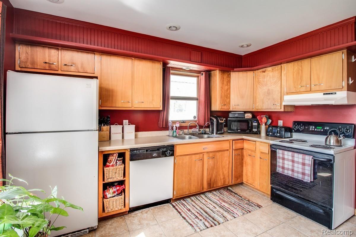 439 Ferguson Road Marshall, MI 49068 - Photo 13 of 23 022-MLS.jpg