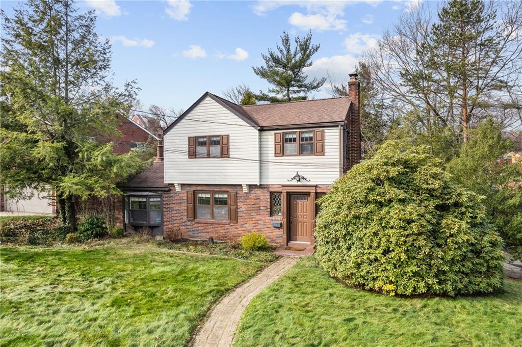 927 Girard Road Pittsburgh, PA 15227 - Photo 1 of 34 Gallery Image 1
