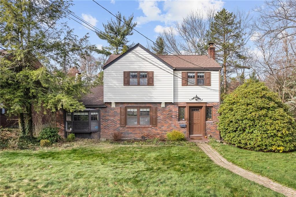 927 Girard Road Pittsburgh, PA 15227 - Photo 2 of 34 Gallery Image 2