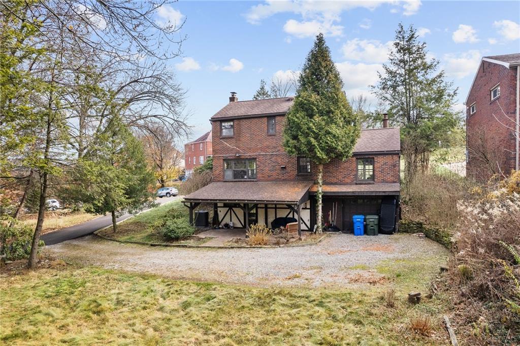 927 Girard Road Pittsburgh, PA 15227 - Photo 26 of 34 Gallery Image 26