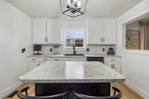 $425,000 | 18 Crescent Boulevard, Carthage, TN 37030