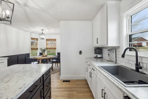 $425,000 | 18 Crescent Boulevard, Carthage, TN 37030