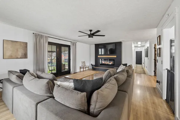 $425,000 | 18 Crescent Boulevard, Carthage, TN 37030