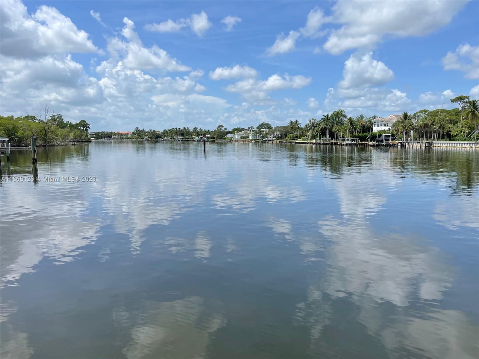 150 Harbourside Circle Jupiter, FL 33477 - Photo 38 of 61