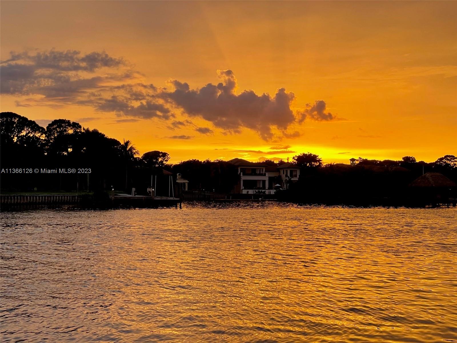 150 Harbourside Circle Jupiter, FL 33477 - Photo 39 of 61