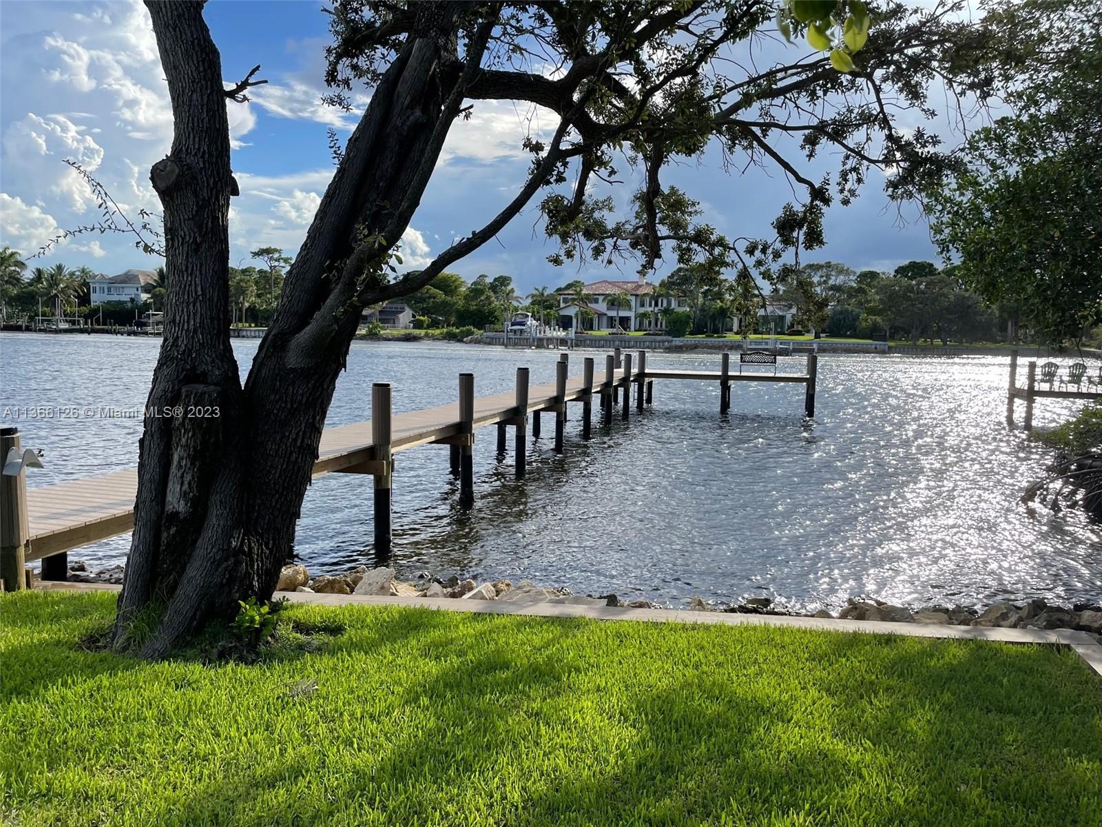 150 Harbourside Circle Jupiter, FL 33477 - Photo 5 of 61