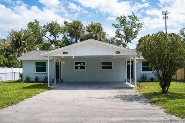 $379,900 | 5511 13th Street East, Bradenton, FL 34203