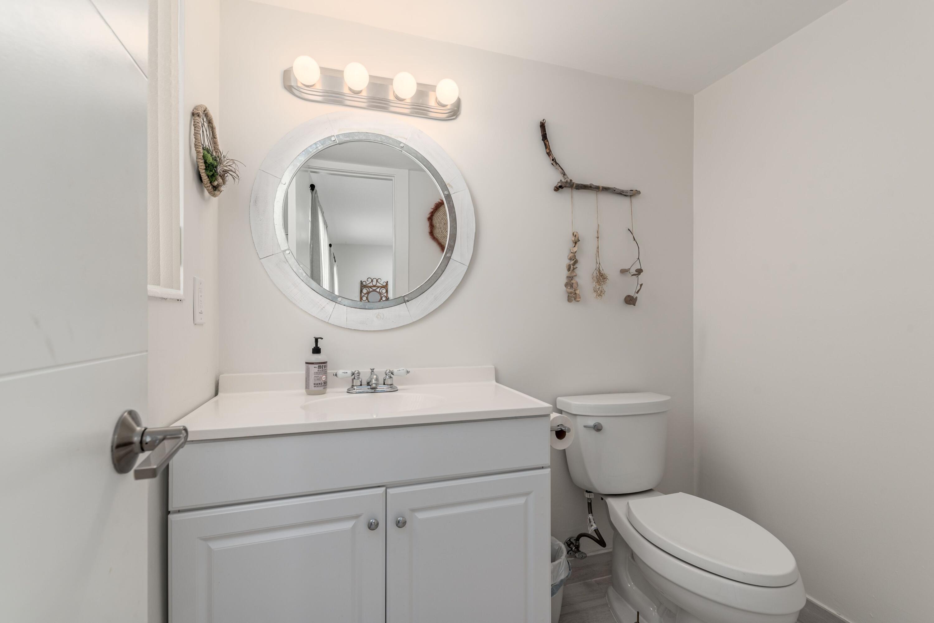 5701 Northwest 2nd Avenue, Unit 312 Boca Raton, FL 33487 - Photo 12 of 15 Bathroom