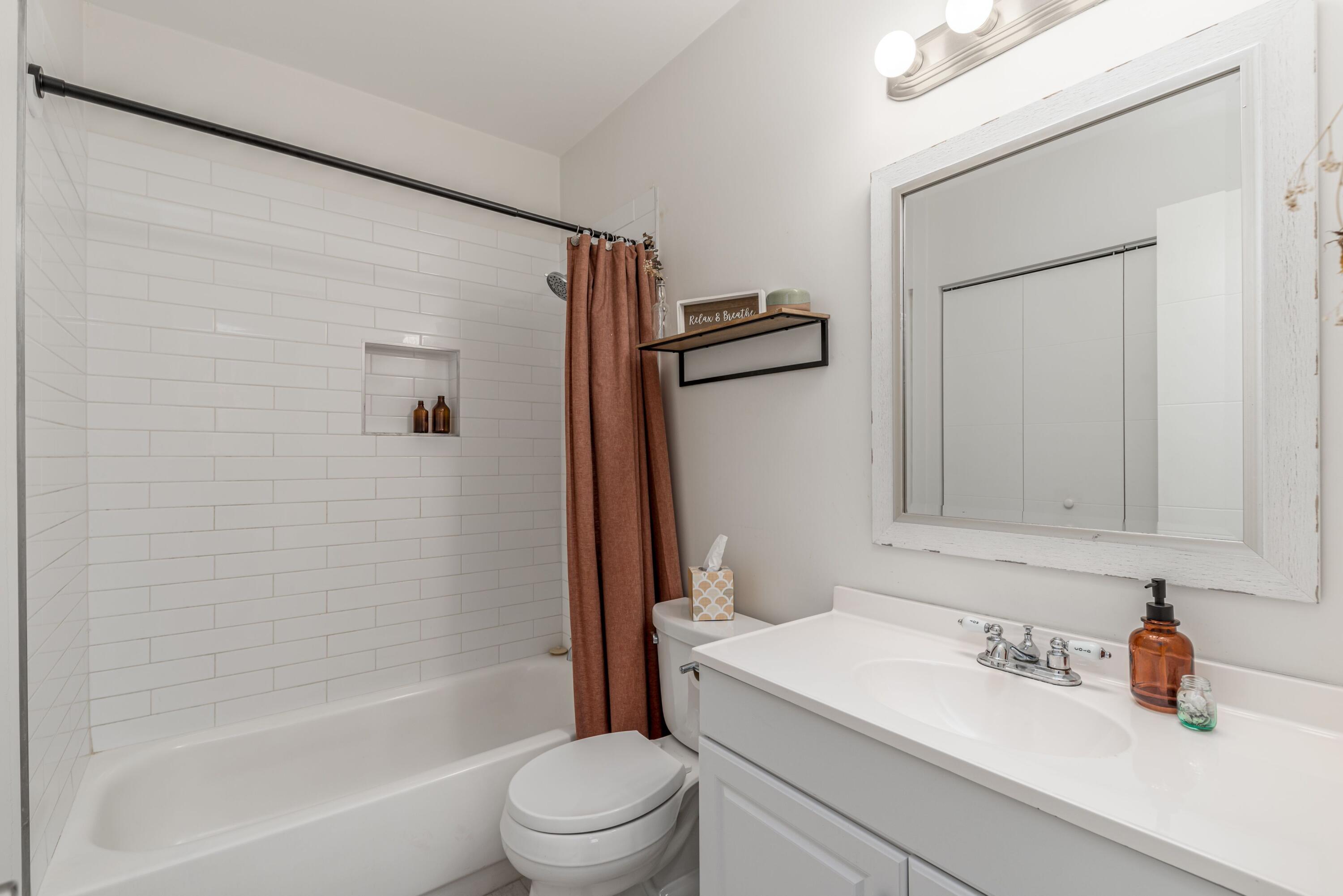 5701 Northwest 2nd Avenue, Unit 312 Boca Raton, FL 33487 - Photo 14 of 15 Bathroom