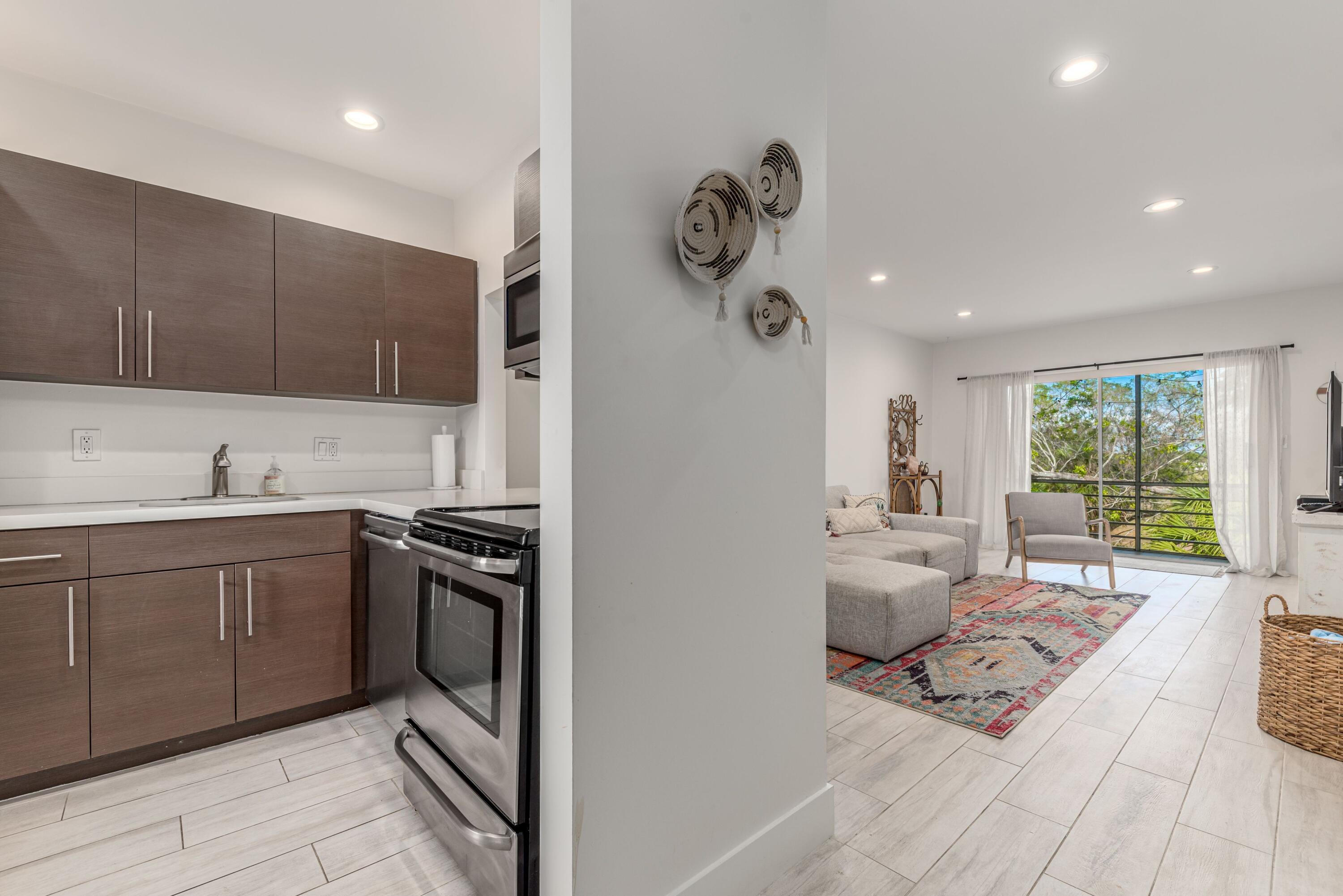 5701 Northwest 2nd Avenue, Unit 312 Boca Raton, FL 33487 - Photo 7 of 15 Kitchen