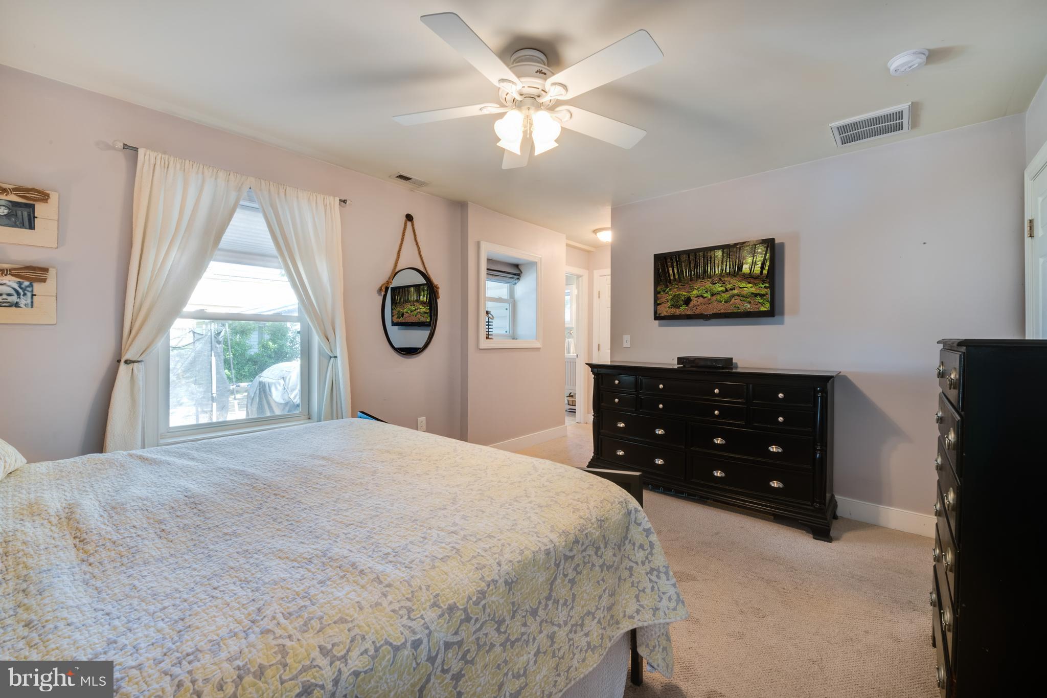1730 Potomac Road Edgewater, MD 21037 - Photo 17 of 30 Bedroom (Master)