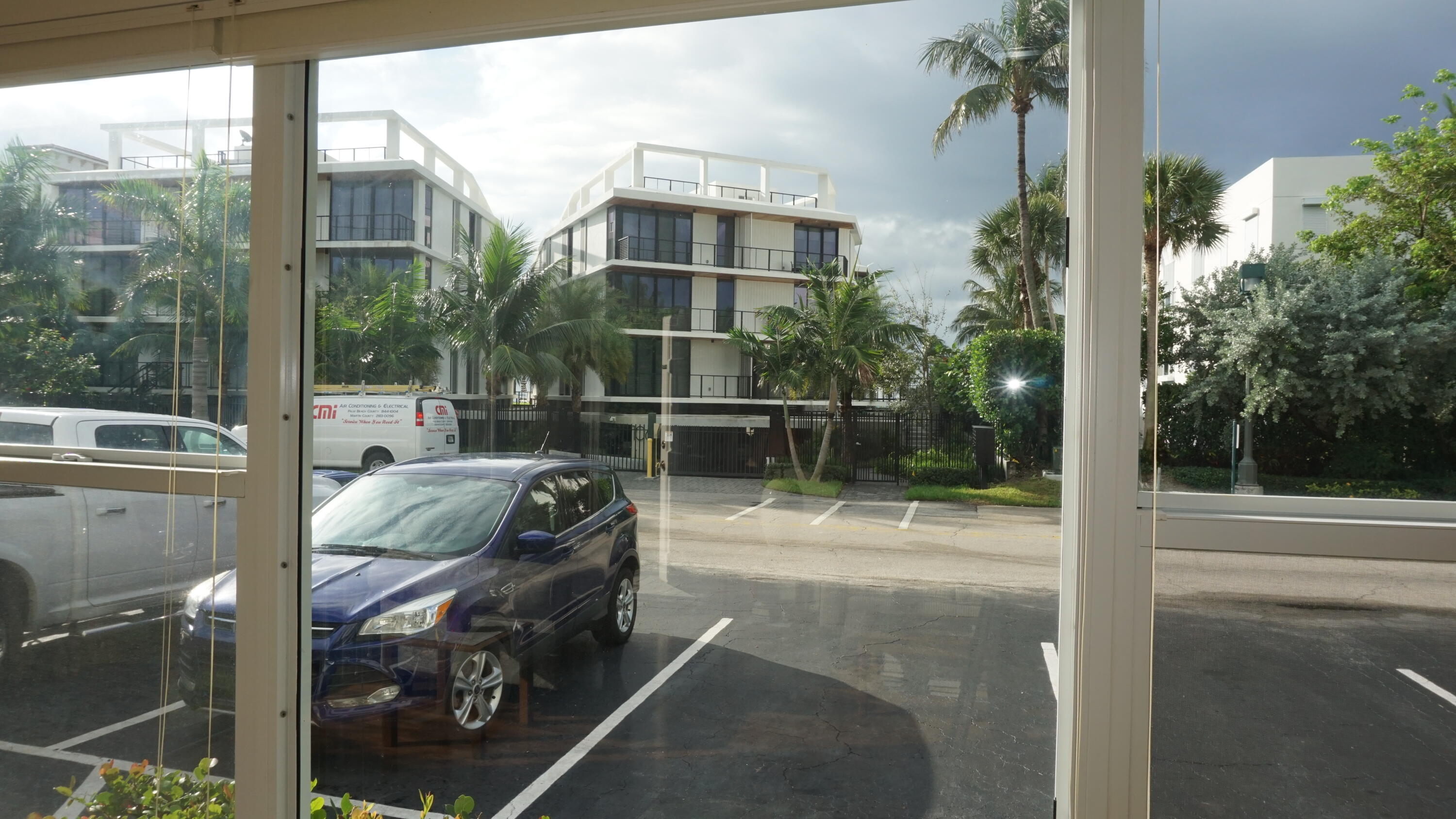 107 Inlet Way, Unit 1 West Palm Beach, FL 33404 - Photo 11 of 38 View South From Living Room