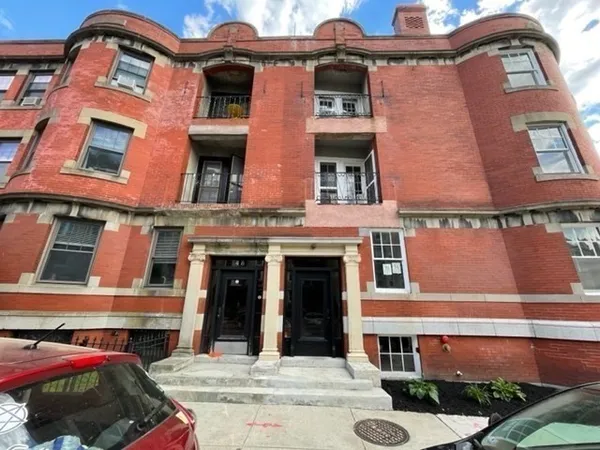 $3,000 | 50 Englewood Avenue, Unit 4, Boston, MA 02135