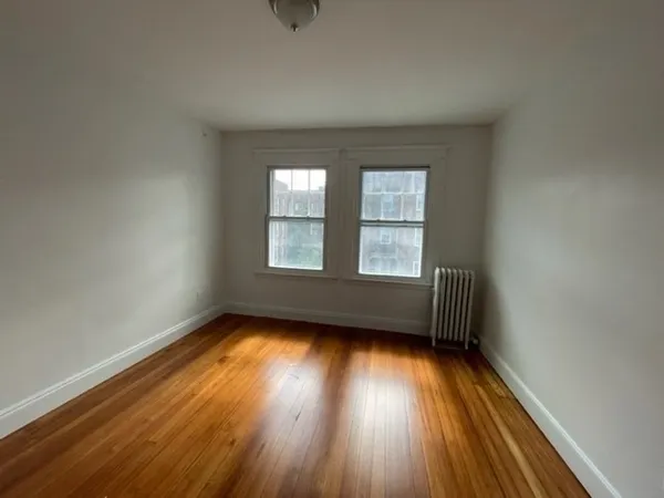 $3,000 | 50 Englewood Avenue, Unit 4, Boston, MA 02135
