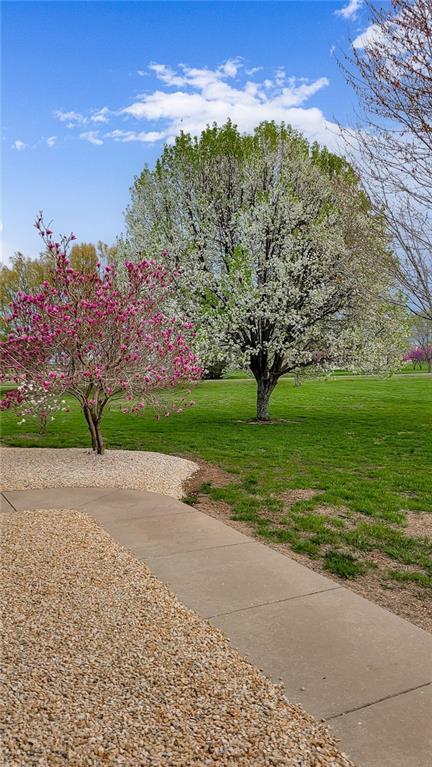 992 East 750th Road Lawrence, KS 66047 - Photo 40 of 45