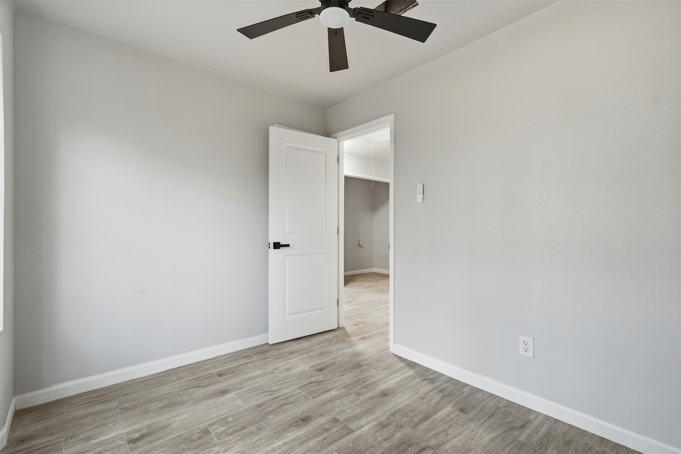5603 Circlegate Drive Spring, TX 77373 - Photo 14 of 22 Gallery Image 14