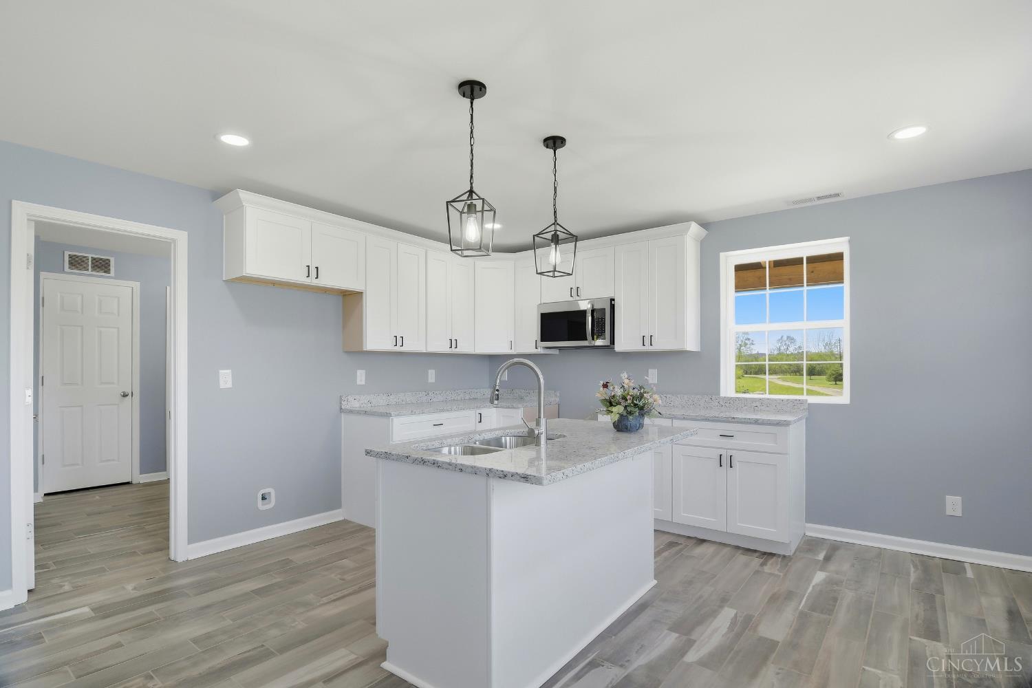 2678 Jackson Road Hamilton, OH 45011 - Photo 13 of 57