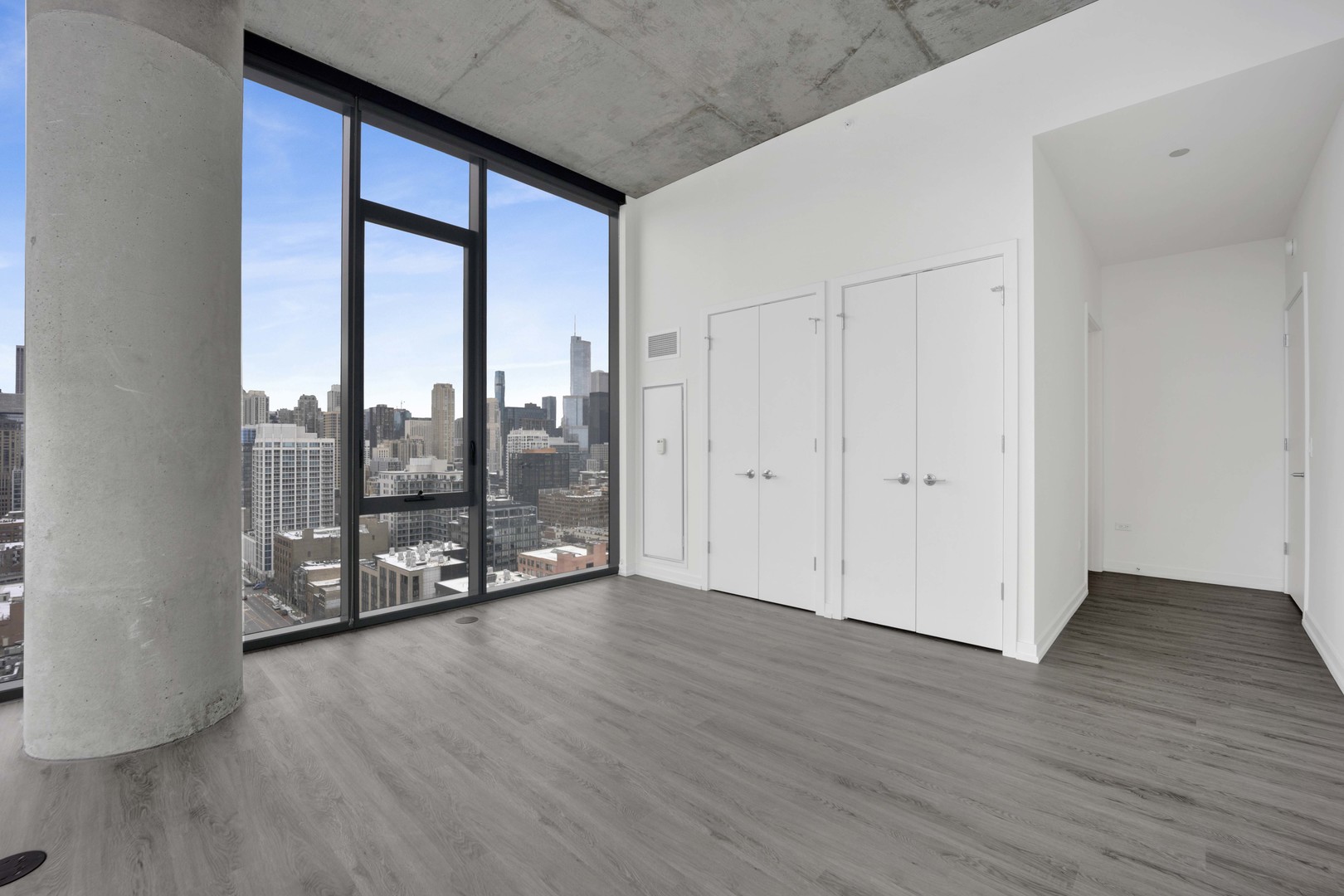 808 North Cleveland Avenue, Unit 2201 Chicago, IL 60610 - Photo 18 of 44