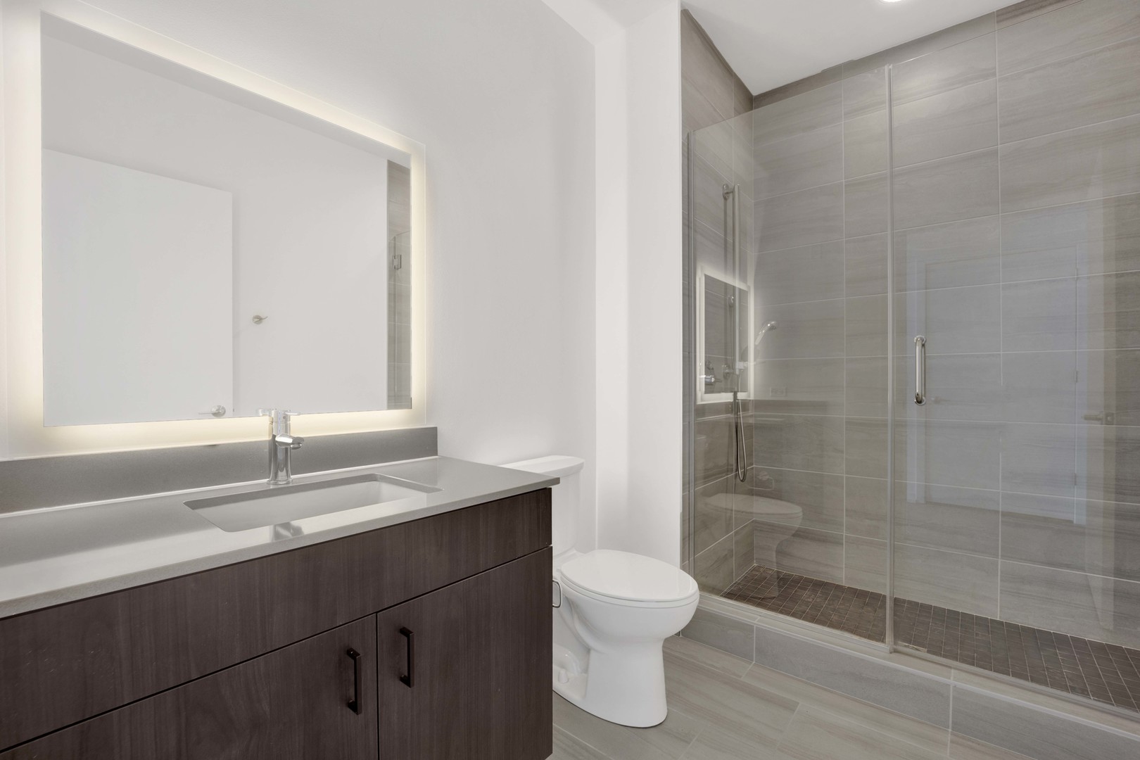 808 North Cleveland Avenue, Unit 2201 Chicago, IL 60610 - Photo 20 of 44