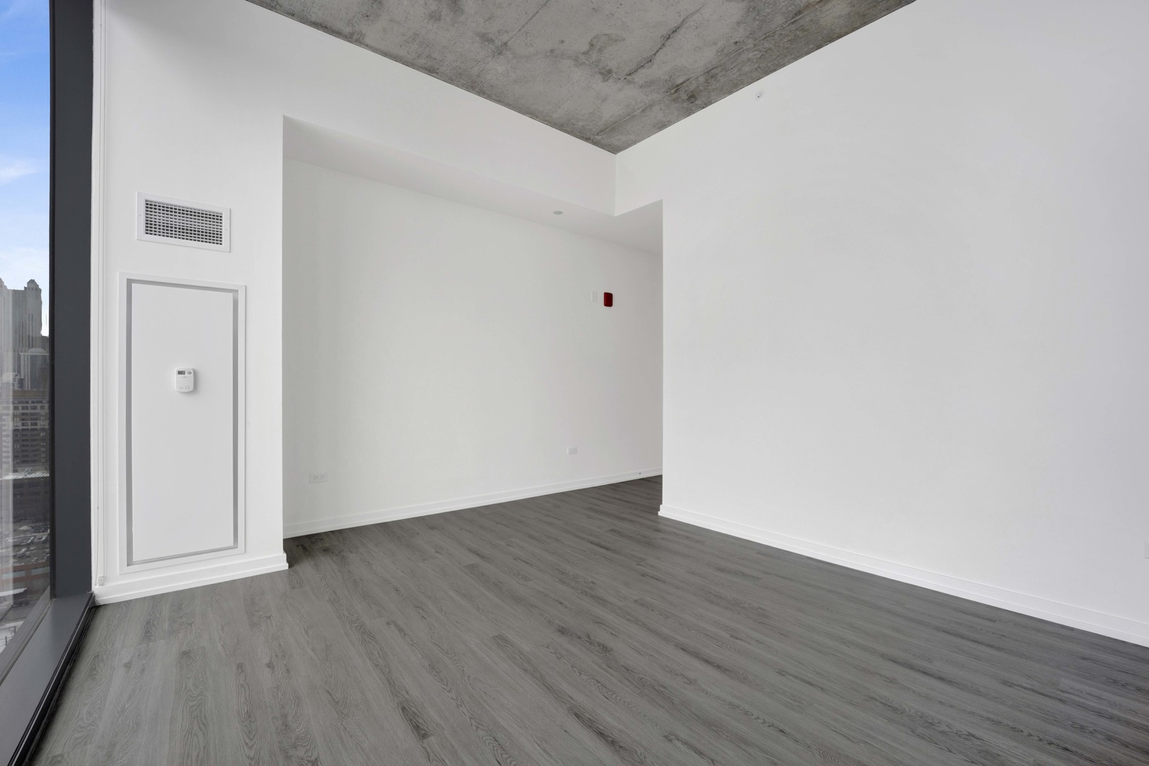 808 North Cleveland Avenue, Unit 2201 Chicago, IL 60610 - Photo 23 of 44