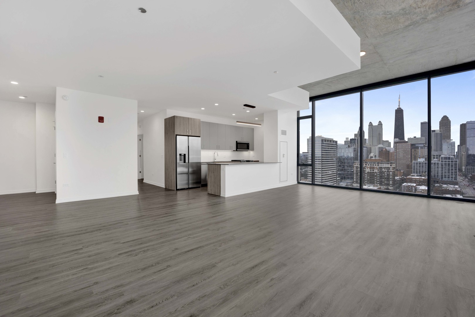 808 North Cleveland Avenue, Unit 2201 Chicago, IL 60610 - Photo 6 of 44