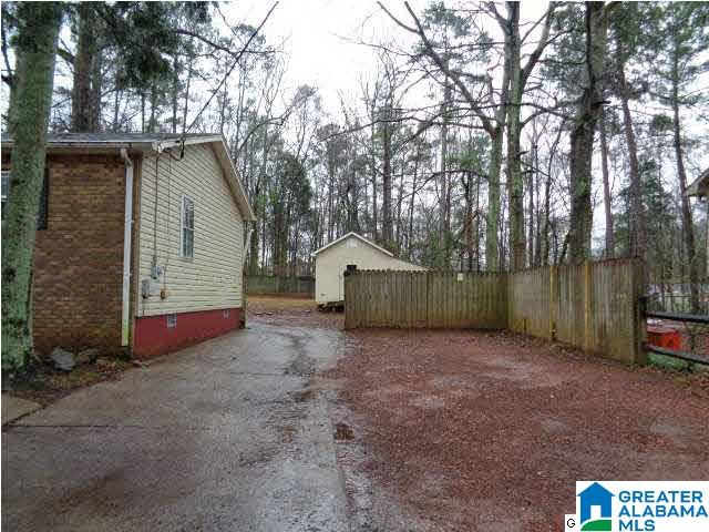 910 Burnt Pine Drive Alabaster, AL 35114 - Photo 2 of 20