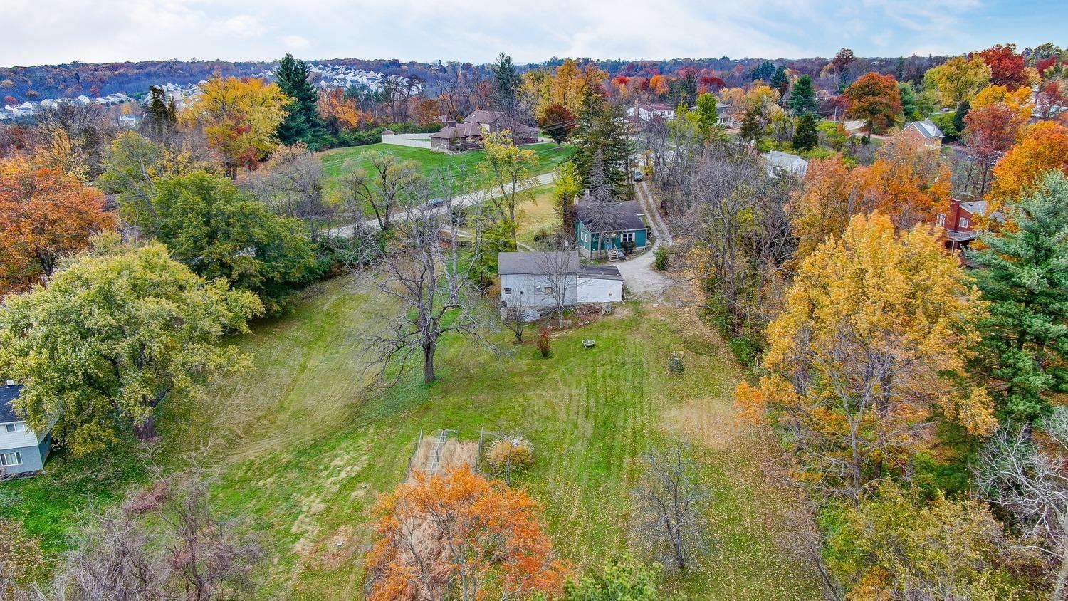 6495 Springdale Road Cincinnati, OH 45247 - Photo 4 of 50
