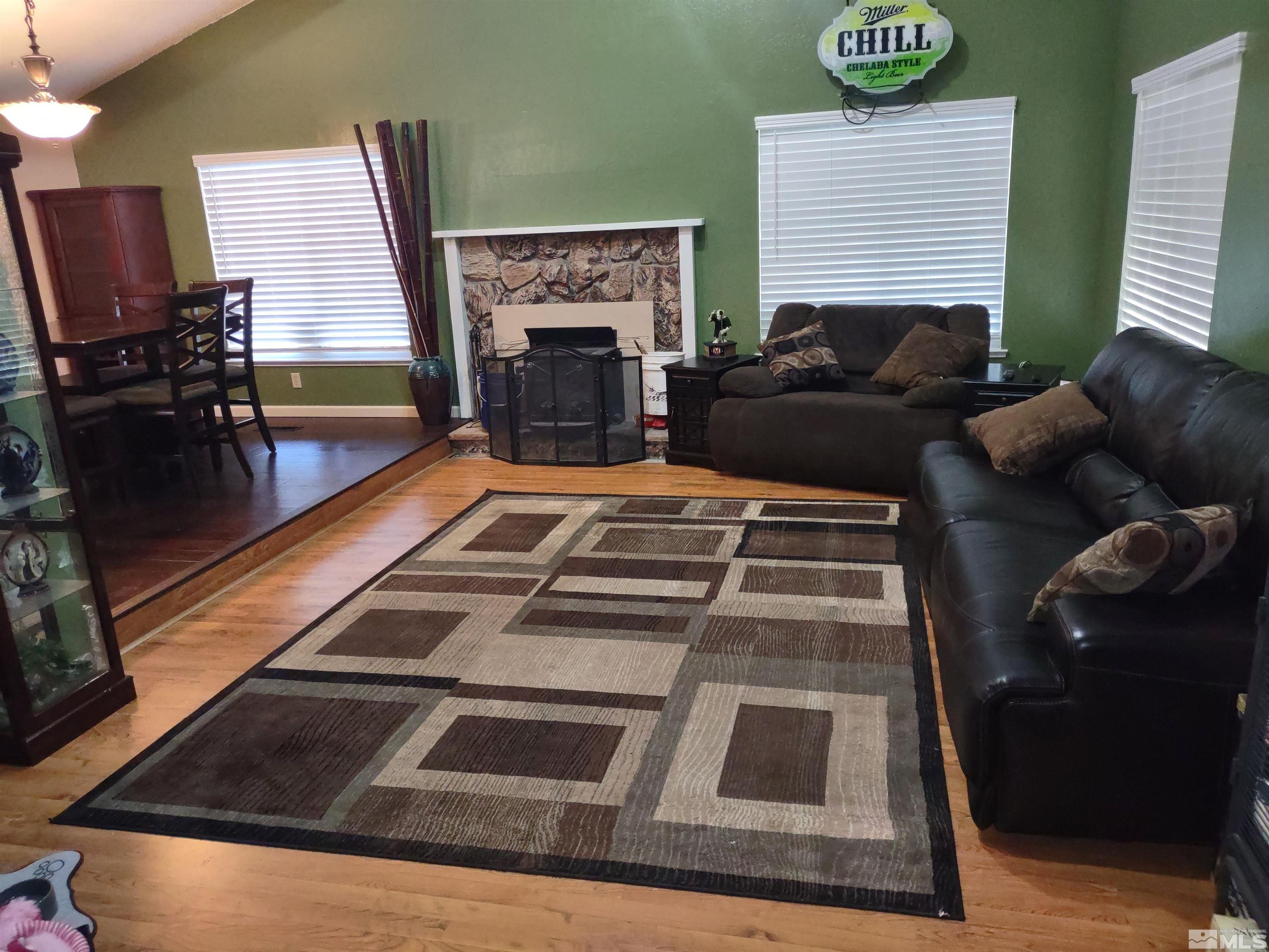 4165 Snowshoe Lane Reno, NV 89502 - Photo 6 of 18 Photo 6
