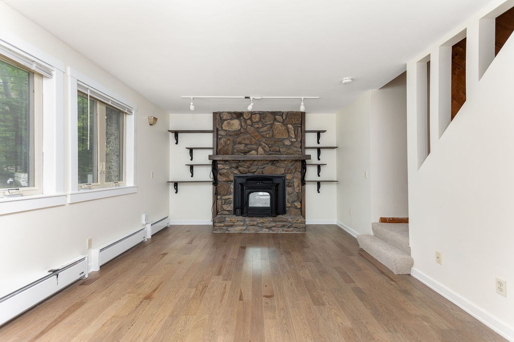 271 North Sturbridge Road Charlton, MA 01507 - Photo 15 of 27 Gallery Image 15