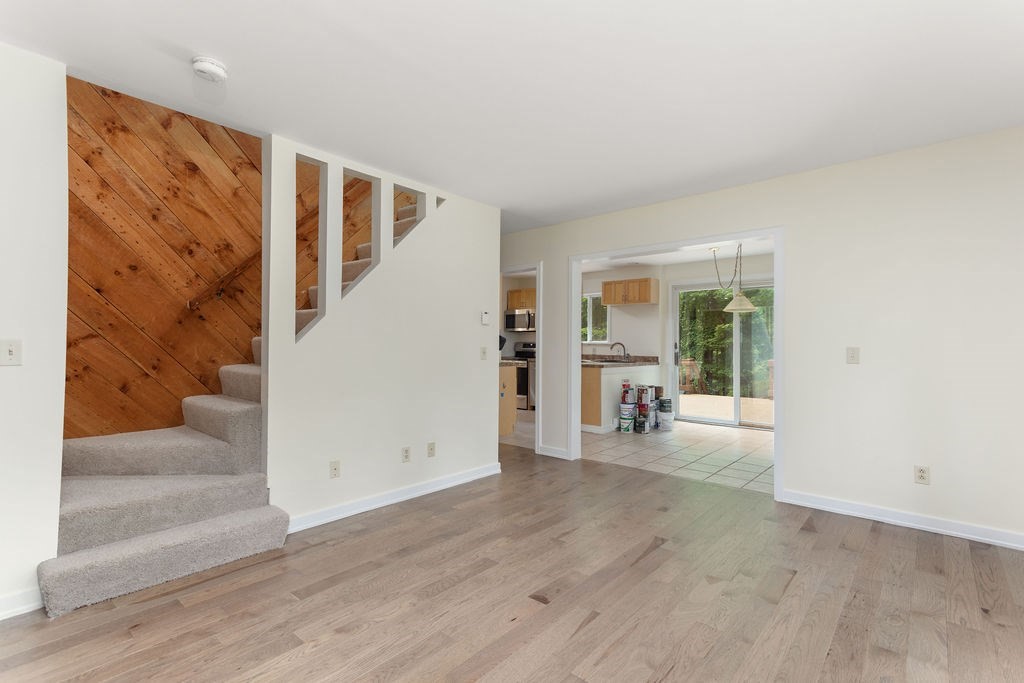 271 North Sturbridge Road Charlton, MA 01507 - Photo 16 of 27 Gallery Image 16