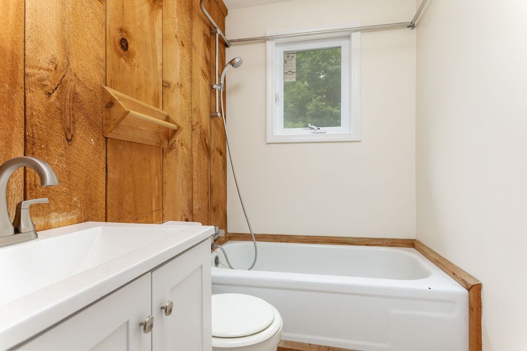 271 North Sturbridge Road Charlton, MA 01507 - Photo 20 of 27 Gallery Image 20