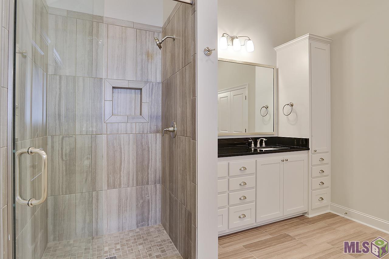 1328 Market Square Road Zachary, LA 70791 - Photo 10 of 19 Gallery Image 10