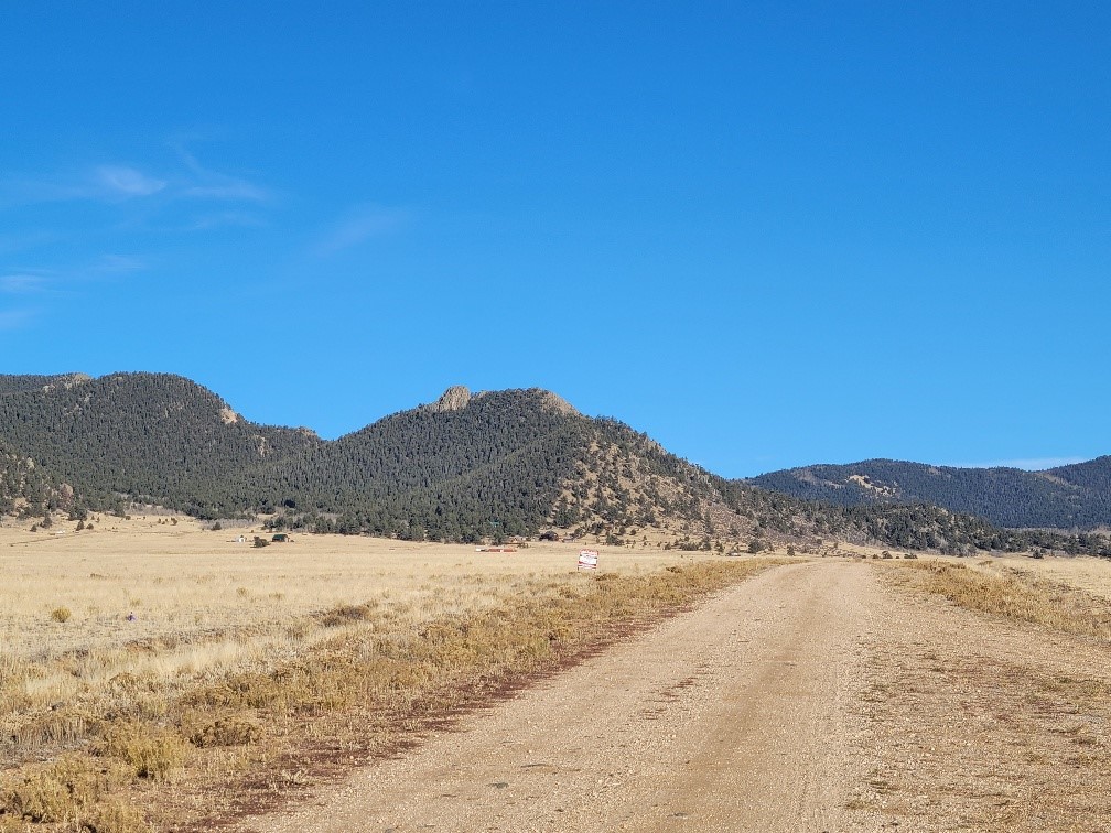6375 Mesa Road Hartsel, CO 80449 - Photo 7 of 30 a view of ocean with a mountain in the background