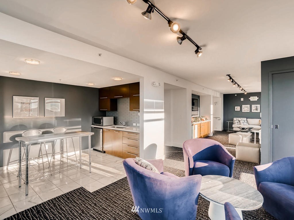 2911 2nd Avenue, Unit 424 Seattle, WA 98121 - Photo 12 of 23