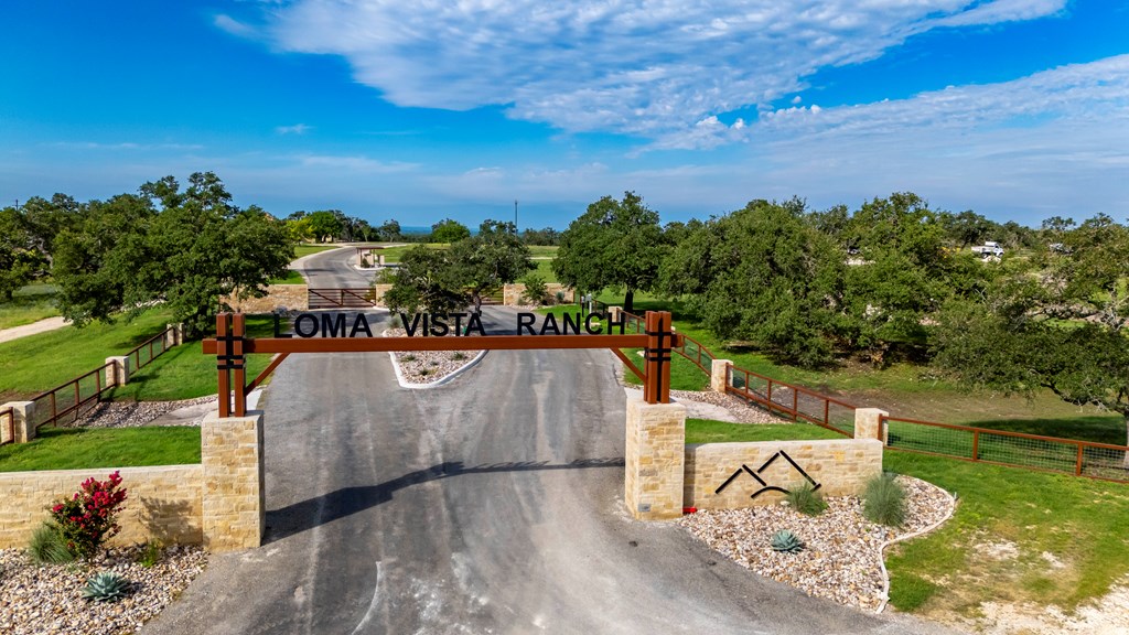 Lot 14 Thornton Rdg Drive, Unit 14 Kerrville, TX 78028 - Photo 2 of 25