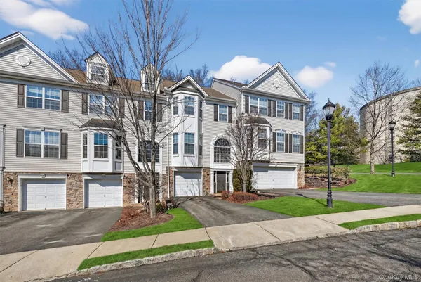 $485,000 | 44 Barr Lane, Monroe, NY 10950